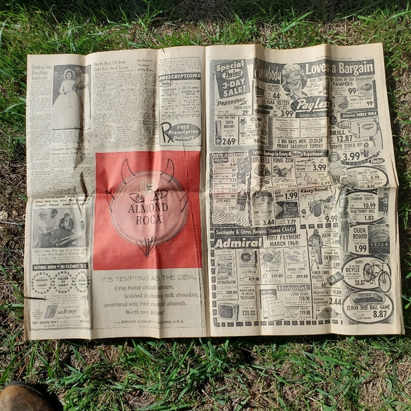 The Sacramento Bee Friday November 22, 1963 Kennedy Assassination - Picture 3 of 6